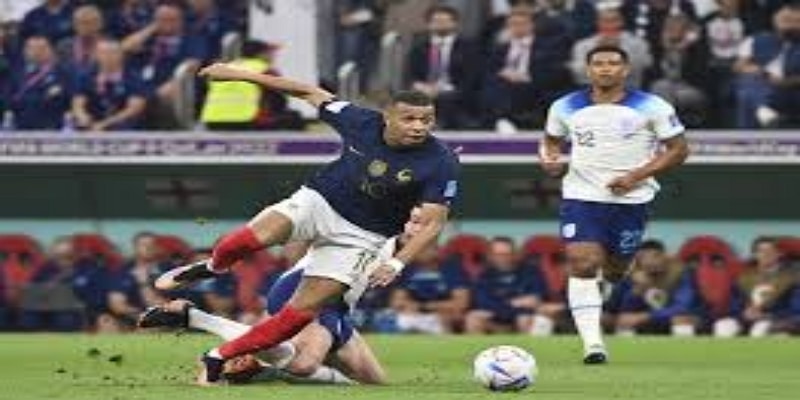 点球噩梦：英雄到遗憾的180秒-ug娛樂城