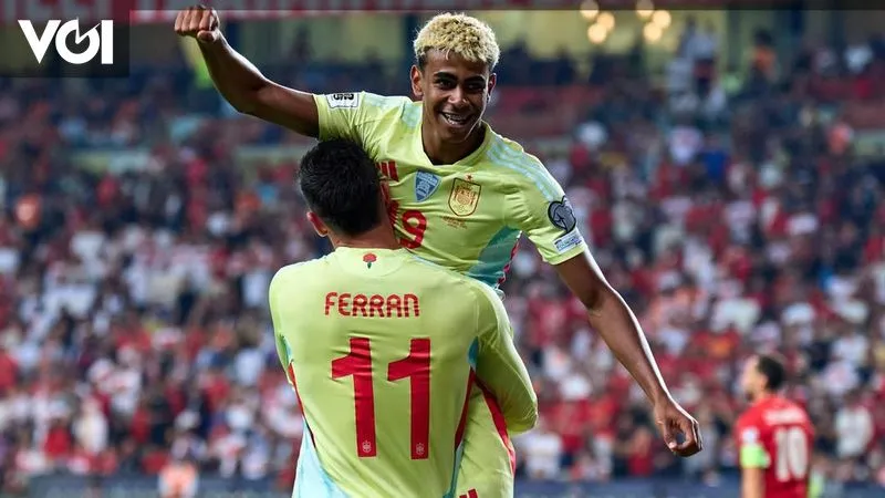 拉米内·亚马尔的足球启蒙与少年时期